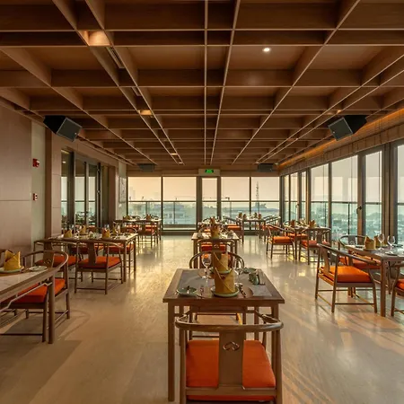 The Five Suites Lilas